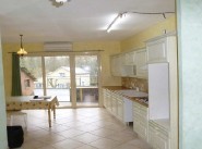 City / village house Bauge