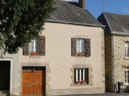 City / village house Loiron