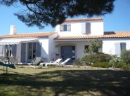 Farmhouse / country house Beauvoir Sur Mer