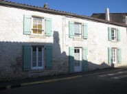 House Le Gue De Velluire