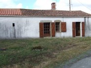 Purchase sale villa Poiroux